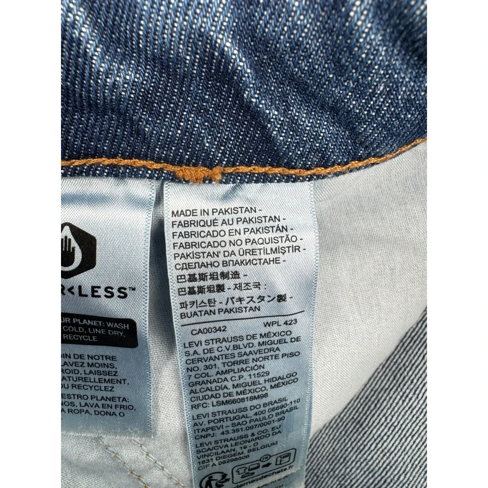 Levis 📏 measurements